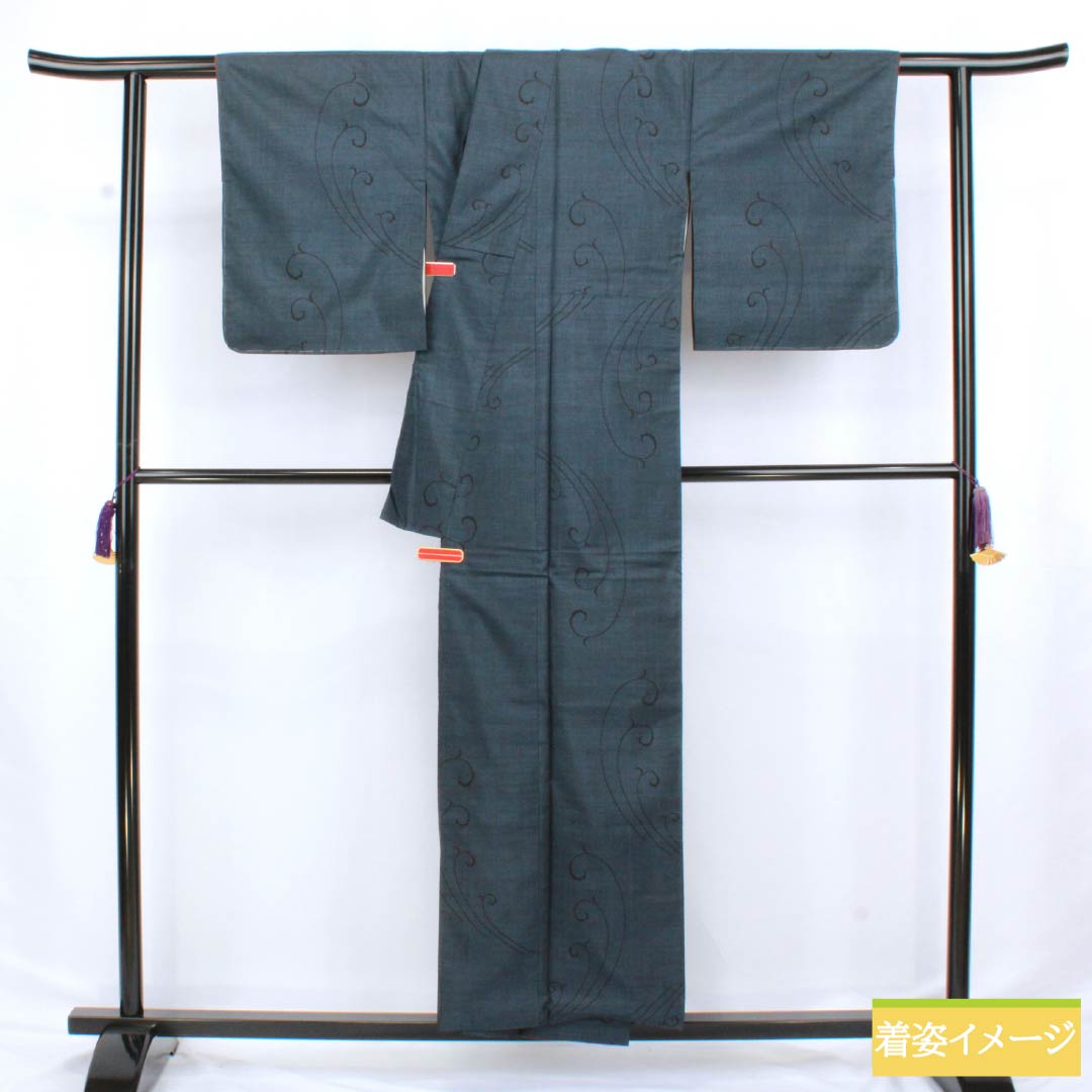 紬 正絹 Sランク 身丈155cm 裄丈63.5cm 鋼色(はがねいろ) 本場大島紬 片ス式 9マルキ 袷 青系 1116004202317