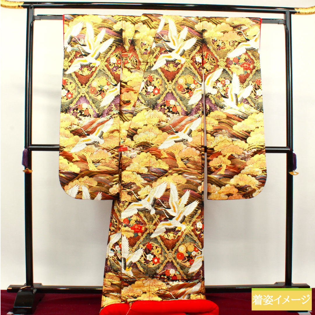 Colored uchikake, pure silk, length 190cm, sleeve length 65cm, Karaori, pine and crane, S rank, lined, black, 1110000722910