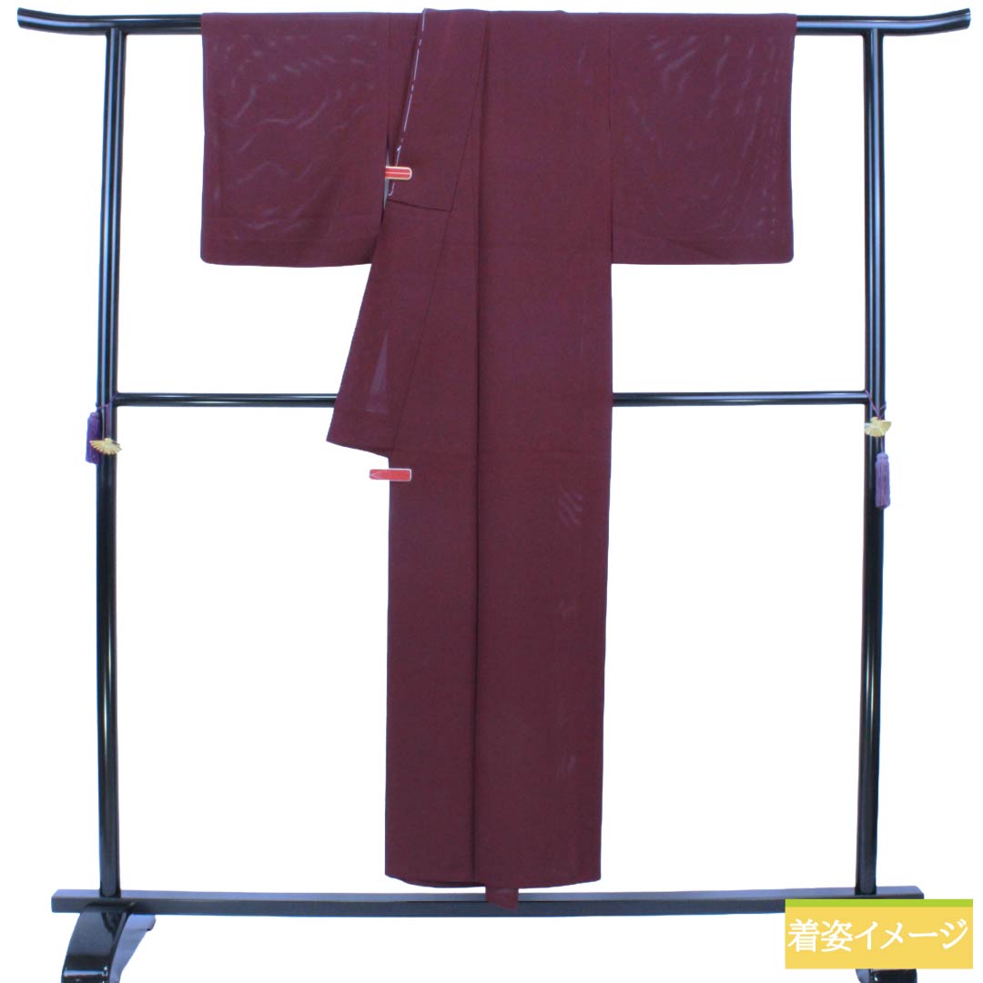Summer item, pure silk iromuji kimono, rank A. Length 150cm, Yuki length 62cm. Mulberry color, plain design, mitsu-uroko pattern, one family crest. Ro (gauze weave), purple系. 1132003463120