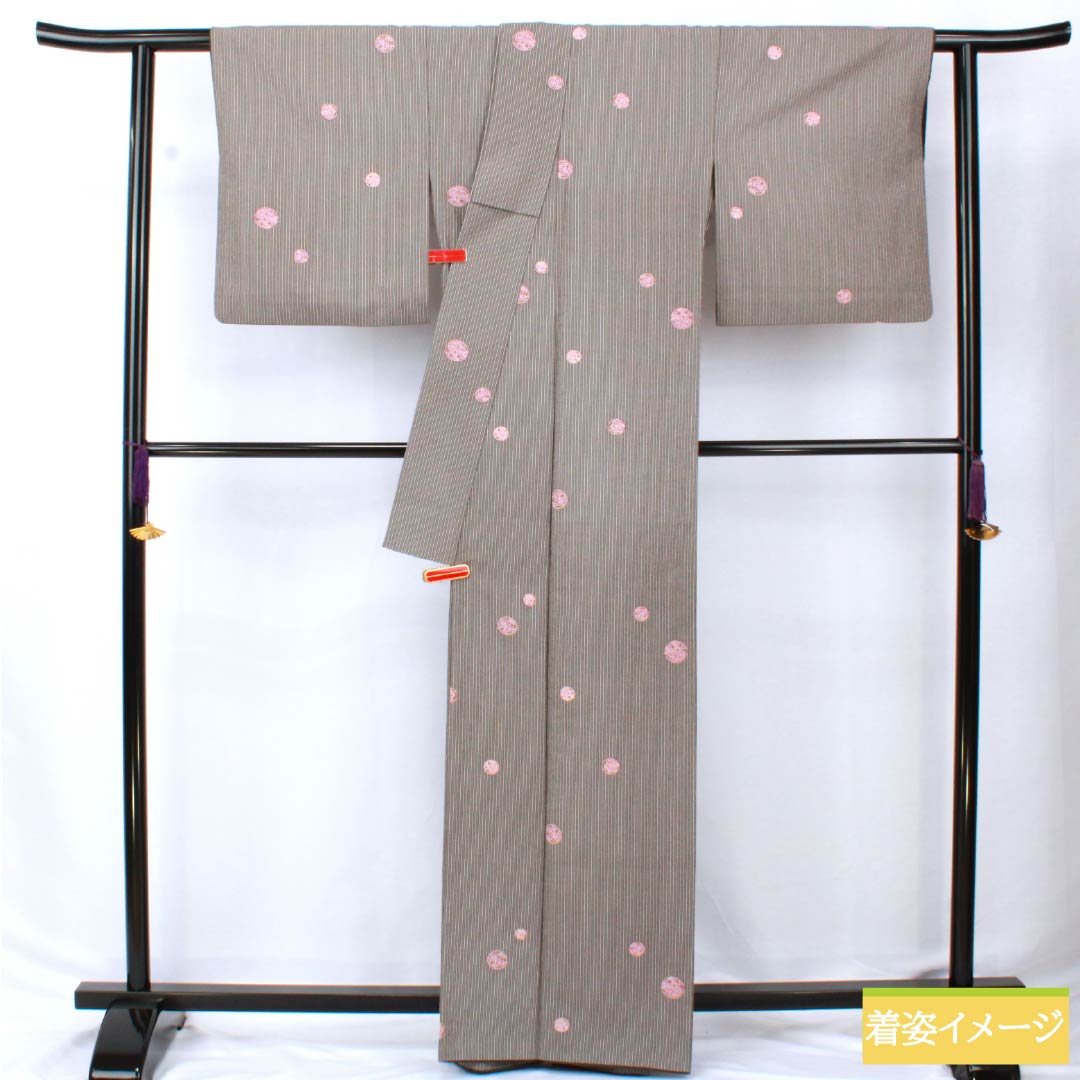 Komon (small pattern) kimono, polyester, length 163.5cm, sleeve length 65.5cm, lined, black-gray (kuronezui) with stripes and floral print, washable, rank A, black, product number 1115006023410