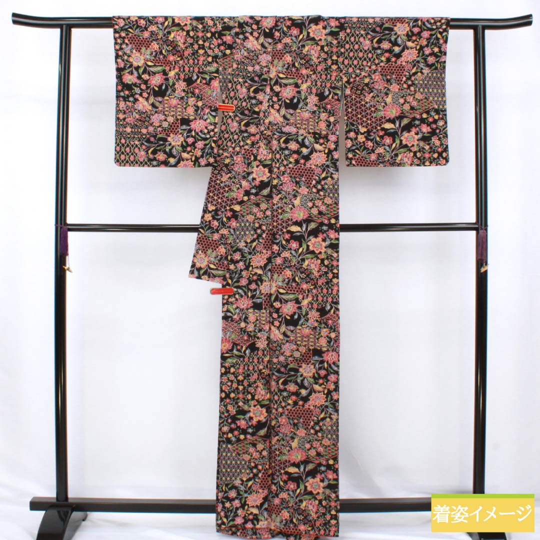 小紋 正絹 Sランク 身丈162cm 裄丈63.5cm 袷 総花 黒系 1115007172410