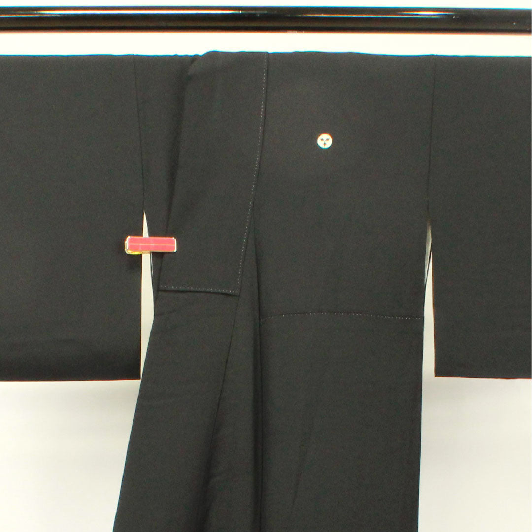 黒留袖 身丈164.5cm 裄丈63cm 袷 京友禅 吉祥文様 九枚笹 正絹 Sランク 五つ紋 黒系 1111000612410