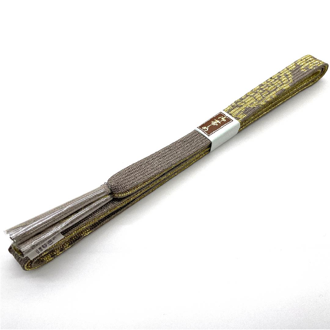 (新古品) 帯締め 正絹 四分紐 絹鼠色(きぬねずいろ) 金属糸使用 新古品 長さ約159cm 幅約1.5cm セミフォーマル Sランク グレー系 1135001792922