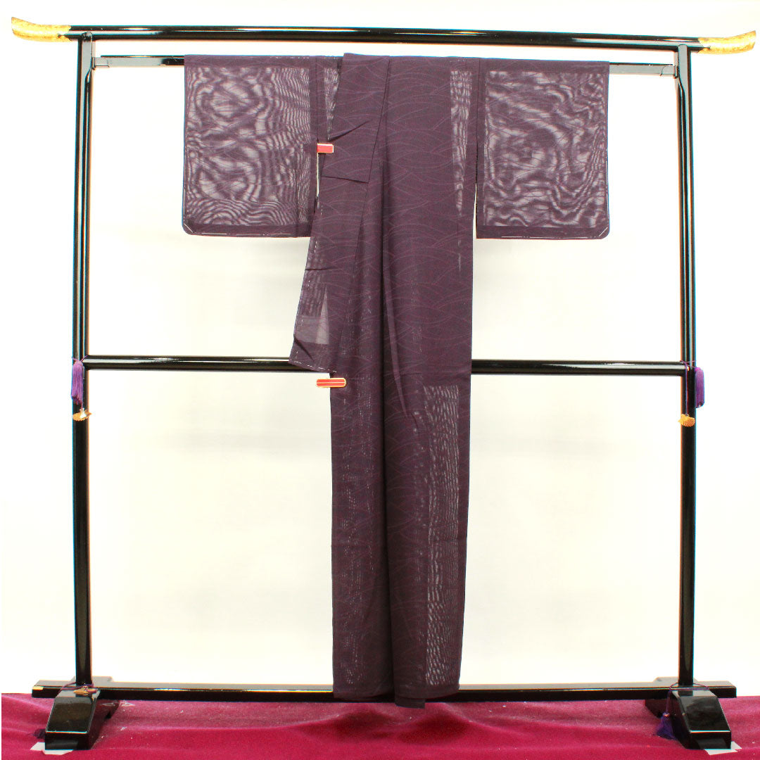 夏物 正絹 色無地 身丈154cm 裄丈63.5cm 深紫色(ふかむらさきいろ) 抽象模様 しつけ糸付き 紗 Sランク 紫系 1132001042220