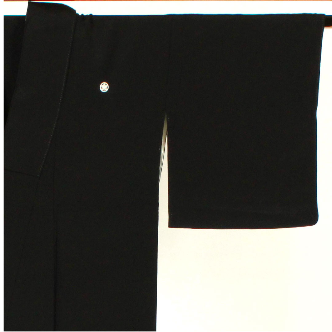 Black formal kimono, length 161cm, sleeve length 64cm, lined, Kyoto Yuzen, auspicious motif, circle with tangerines, pure silk, A rank, five crests, black, 1111000373410