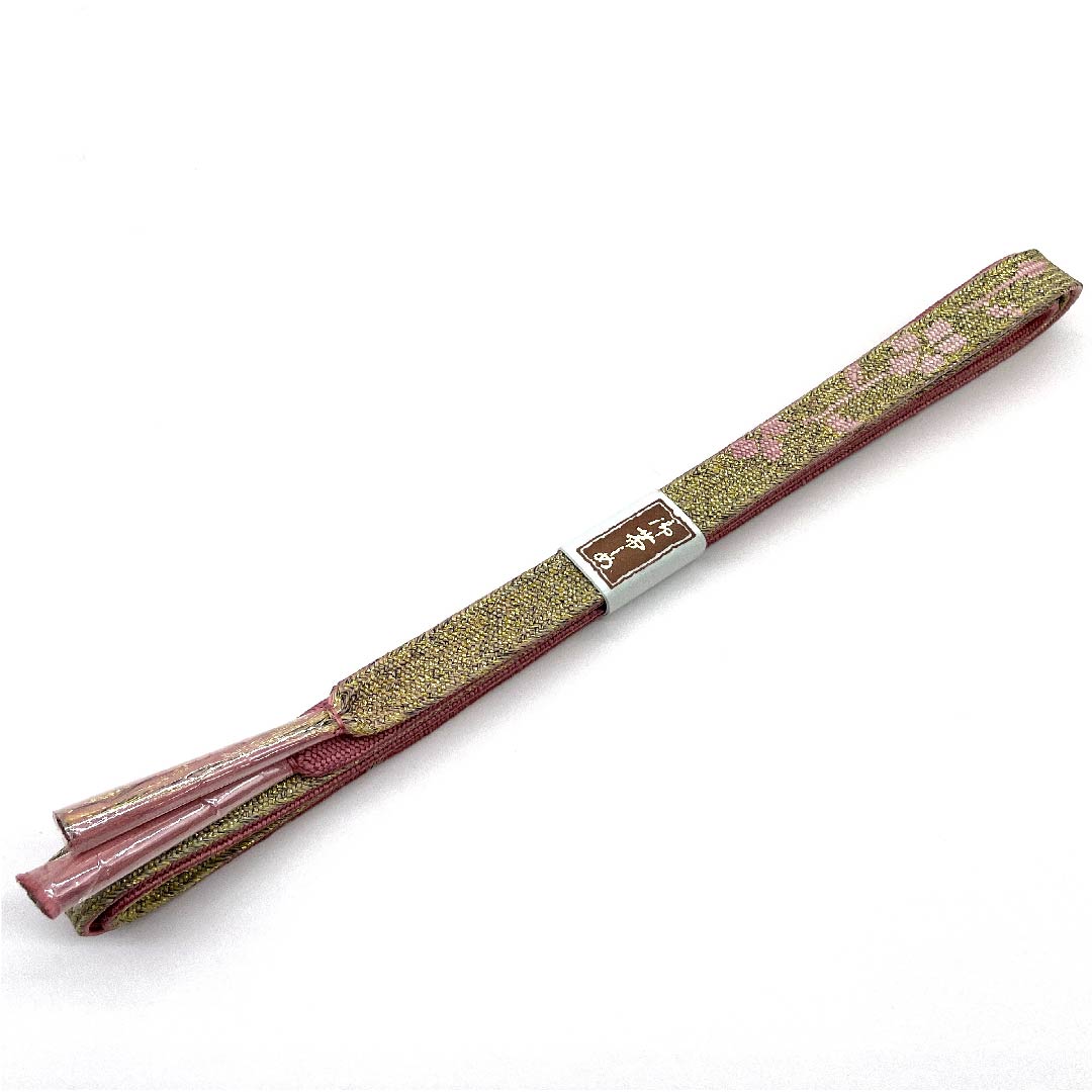 (新古品) 帯締め 正絹 四分紐 中紅花色(なかのくれないいろ) 金属糸使用 花模様 新古品 長さ約156cm 幅約1.5cm セミフォーマル Sランク ピンク系 1135001012913