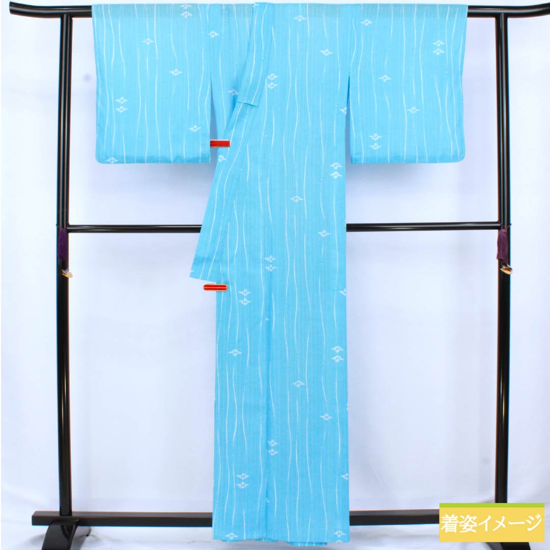夏物 ポリエステル 小紋 身丈161cm 裄丈68cm 浅藍色(うすらんいろ) 竪絽 縞 鶴 絽 Bランク 水色系 1132002484424
