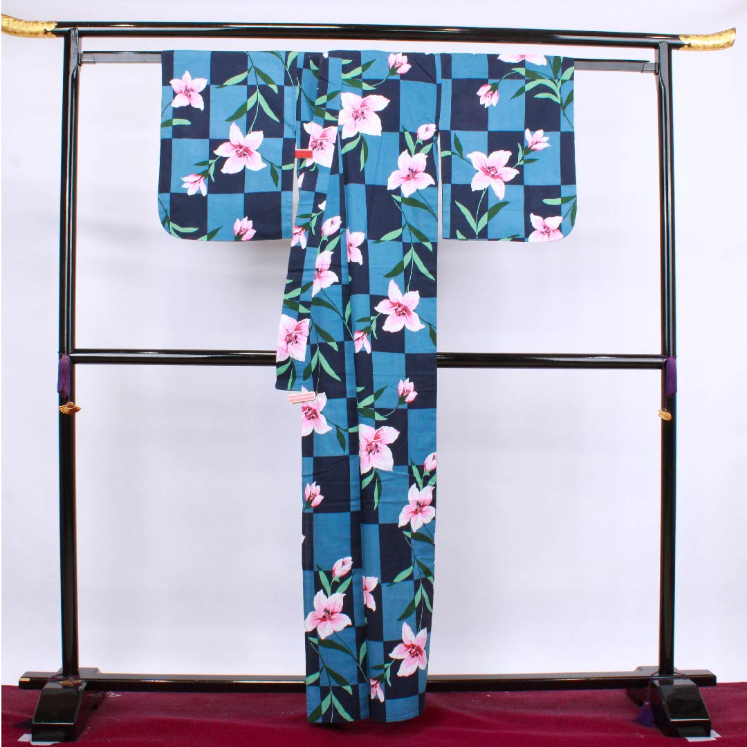 浴衣 濃紺色 サフランモドキ 市松 木綿 Sランク 単衣 身丈161cm 裄丈65.5cm 紺系 1118004112418