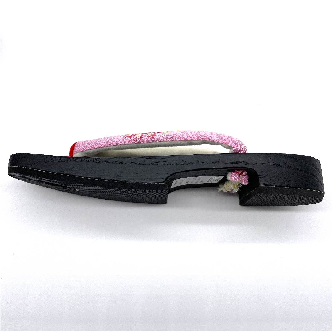 (Brand new, unused) Geta clogs, crepe, embroidered, floral pattern, XL size, black, NEW rank, 1122000951510