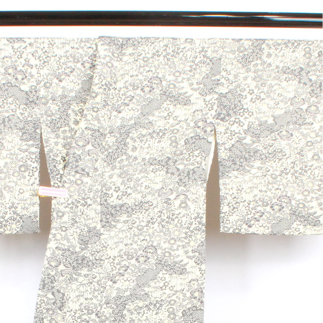 Komon, Length 164cm, Sleeve length 64.5cm, Lined, Neri-iro, Stencil-dyed, Auspicious pattern, Pure silk, A rank, Cream color, 1115002433415