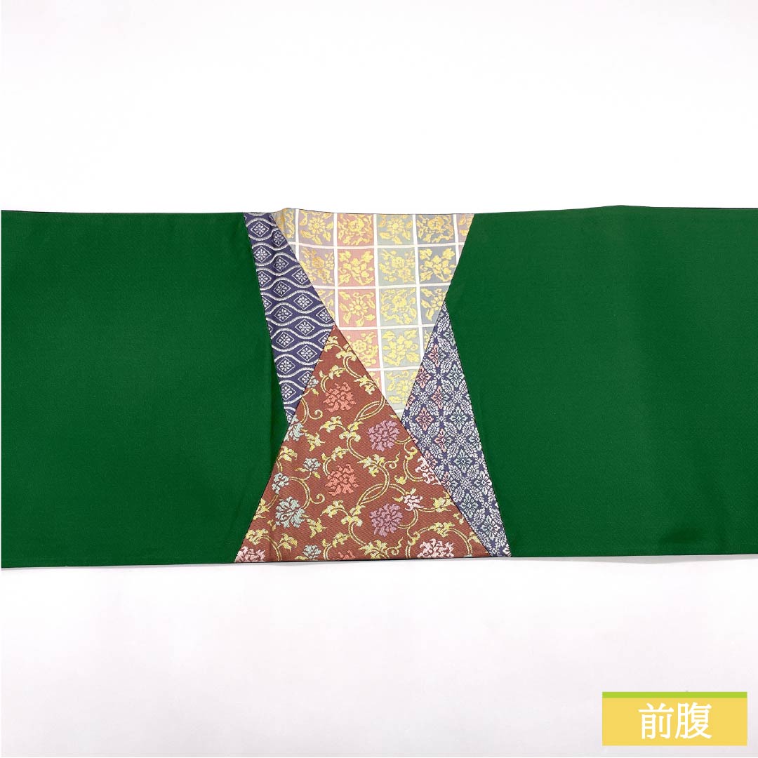 Dark green silk obi with a kiribame (traditional Chinese flower) design, tachiwaku (standing wave) pattern, and diamond pattern. Length: 444cm. S-rank. Semi-formal. Green. Product code: 1123014952319.