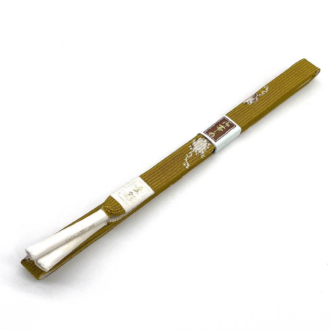 (新古品) 帯締め 正絹 四分紐 黄櫨色(はじいろ) 金彩 金属糸使用 新古品 長さ約162cm 幅約1.5cm セミフォーマル Sランク 黄系 1135002782323