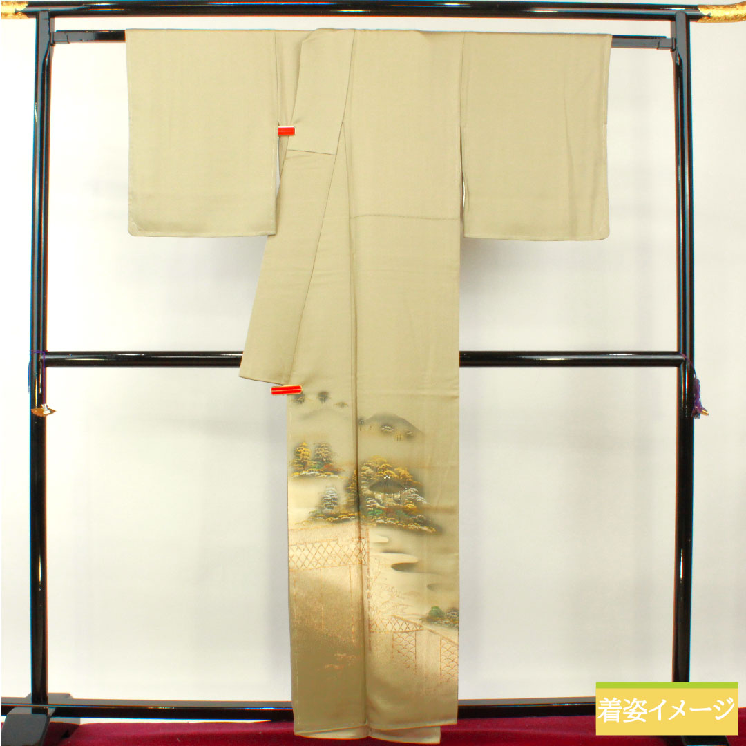 色留袖 正絹 身丈159cm 裄丈68cm 袷 亜麻色(あまいろ) 京友禅 風景模様 一つ紋 剣片喰 しつけ糸付き 未使用品 Sランク ベージュ系 1111001352325