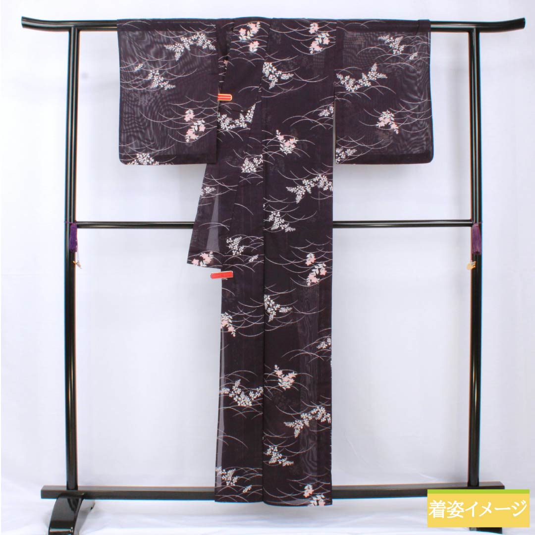 夏物 ポリエステル 小紋 身丈158cm 裄丈63cm 紫烏色(しうしょく) 露芝 草花 洗える着物 絽 Bランク 紫系 1132002044320