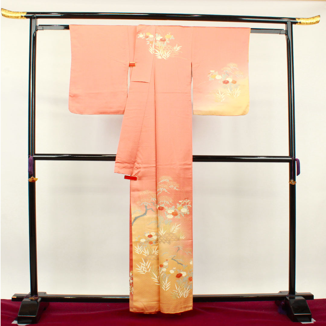 訪問着 正絹 袷 身丈161cm 裄丈63cm 珊瑚色 京友禅 菊 松 Aランク 橙系 1112002913426