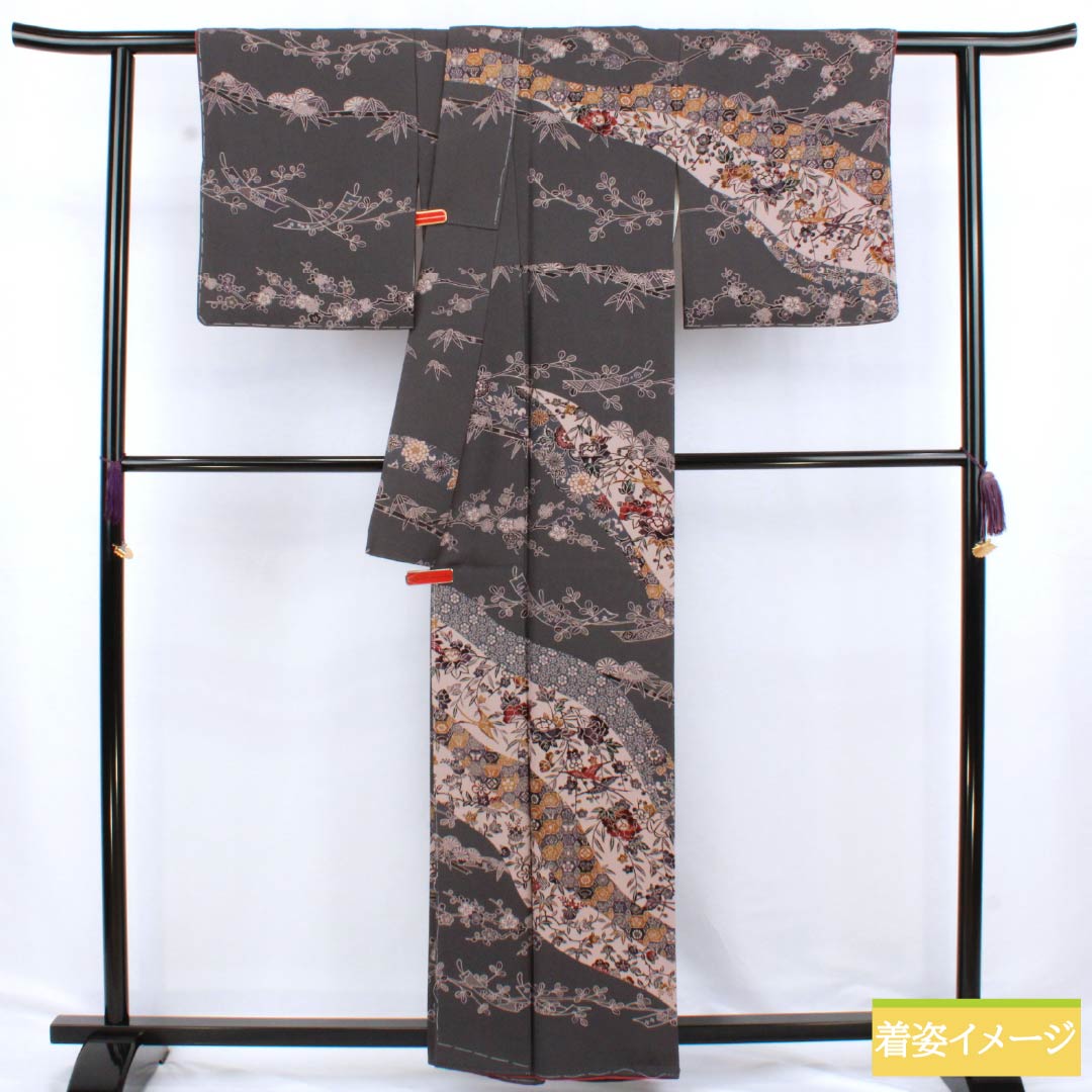 Visiting Kimono, Pure Silk, S Rank, Lined, Length 160.5cm, Sleeve Length 67cm, Sekiban-iro (stone slab color), Kyoto Bingata (Japanese dyeing) design with pine, bamboo, plum, and bird motifs, Gray with basting thread, Product Number: 1112006082422