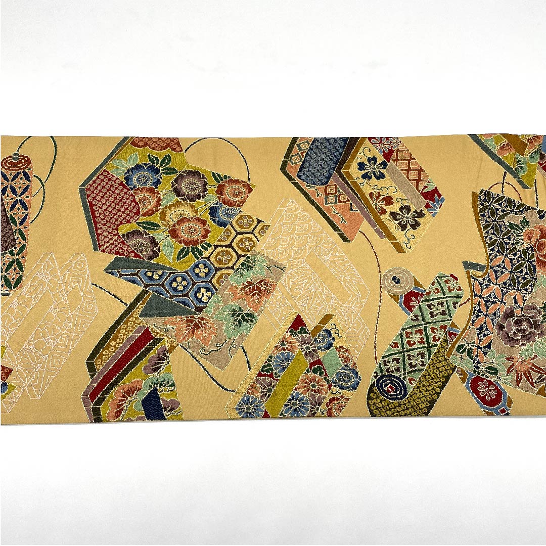 袋帯 山吹鼠色(やまぶきねずみいろ) 白綾苑大庭 時代絵巻 古典花 帯丈420cm 正絹 Sランク 六通 フォーマル 茶系 1123005682314