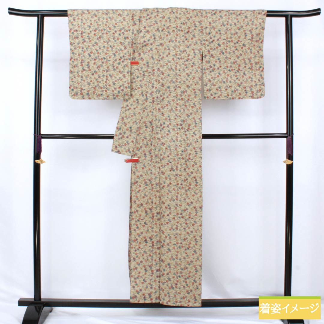 小紋 正絹 Sランク 身丈156.5cm 裄丈63cm 単衣 亜麻色(あまいろ) 作家物 香雲作 松葉 小花 ベージュ系 1115007192325