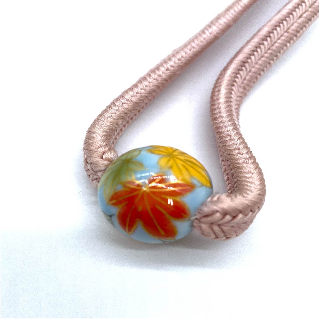 (新古品) 帯締め 正絹 四分紐 退紅色(あらそめいろ) 手組紐 冠紐 京焼帯留め 長さ約136cm 幅約1cm カジュアル Sランク ピンク系 1135000022313