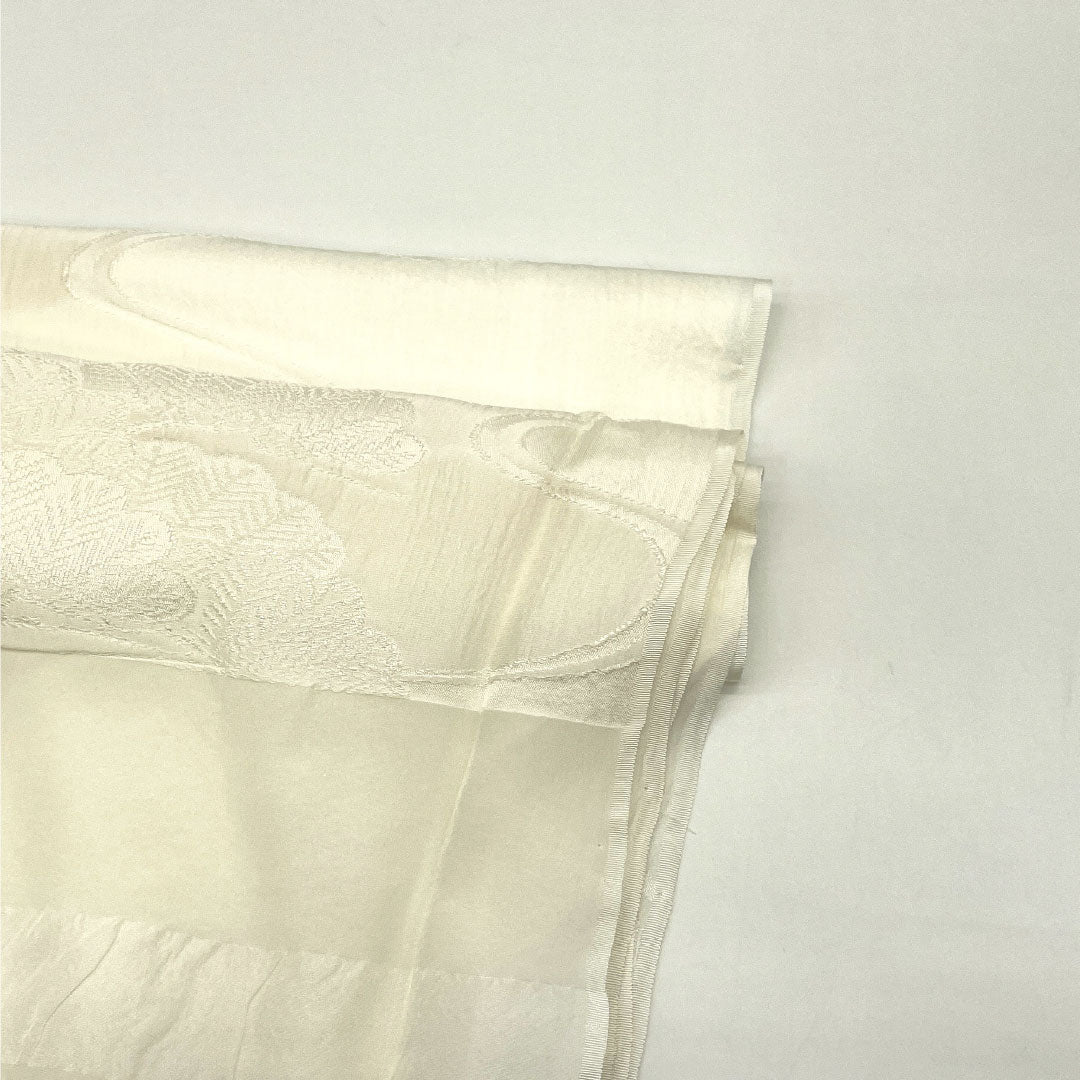 (新古品) 帯締め・帯揚げセット 正絹 NEWランク 乳白色(にゅうはくしょく) 留袖用 古典柄 流水 長さ約160cm 幅約1.5cm フォーマル 白系 1141000321311