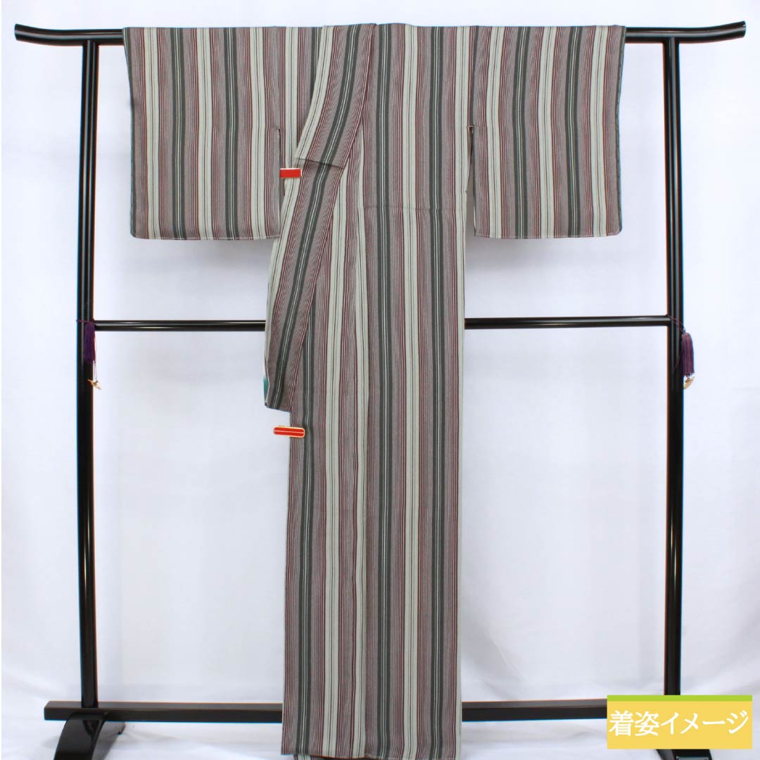 小紋 正絹 Sランク 身丈163.5cm 裄丈66cm 袷 青白磁色(せいはくじいろ) 縞 ちりめん地 しつけ糸付き 緑系 1115006452419