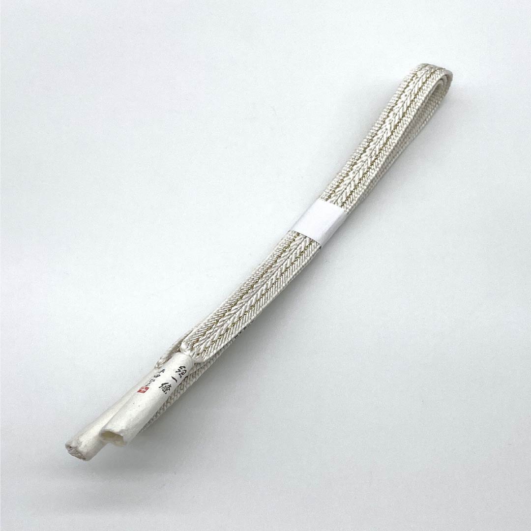 (新品)帯締め 正絹 NEWランク 胡粉色(ごふんいろ) 平田組紐 留袖用 古典柄 長さ約155cm 幅約1.5cm フォーマル 白系 1135004981311