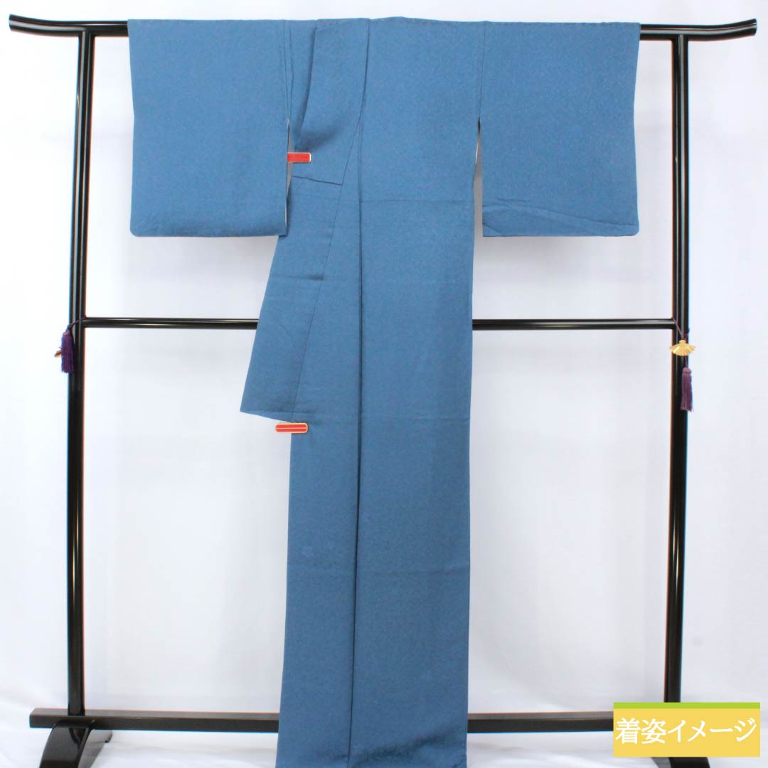 Solid-colored silk kimono, Grade A, length 169.5cm, sleeve length 67cm, deep indigo (Kokifutaaiiro) color, Saiyumeji, pearl-tone finish, lined, blue-based, product number 1114002493517
