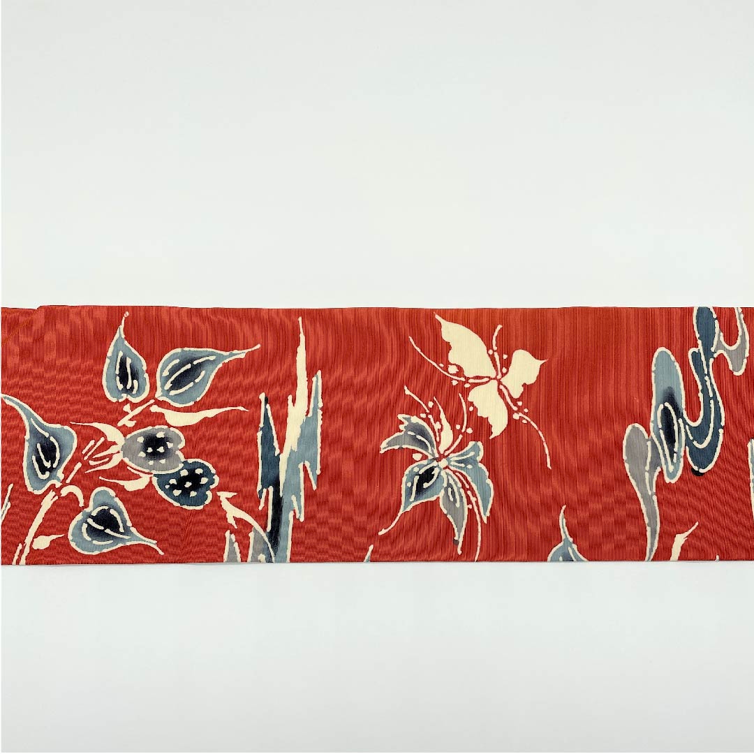 名古屋帯 紅鳶色 蝶 草花模様 帯丈349.5cm 正絹 Bランク 全通 カジュアル 朱系 1124003024316 名古屋仕立て