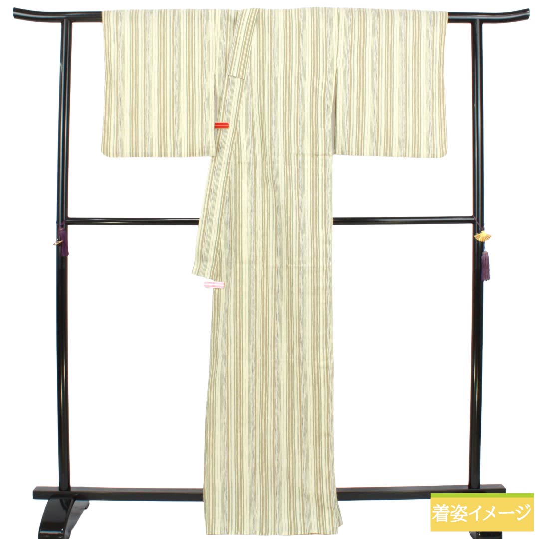 夏物 綿麻 紬 Sランク 身丈168.5cm 裄丈67.5cm 乳白色(にゅうはくしょく) 縞 縮 紗 クリーム系 1132004802515