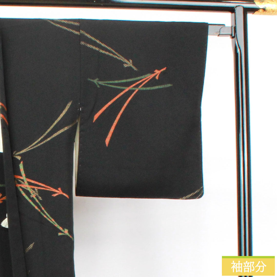 Haori, pure silk, length 78cm, sleeve length 63.5cm, black haori, pine needles, one crest, bellflower and three scales, S rank, lined, black, 1117000822910