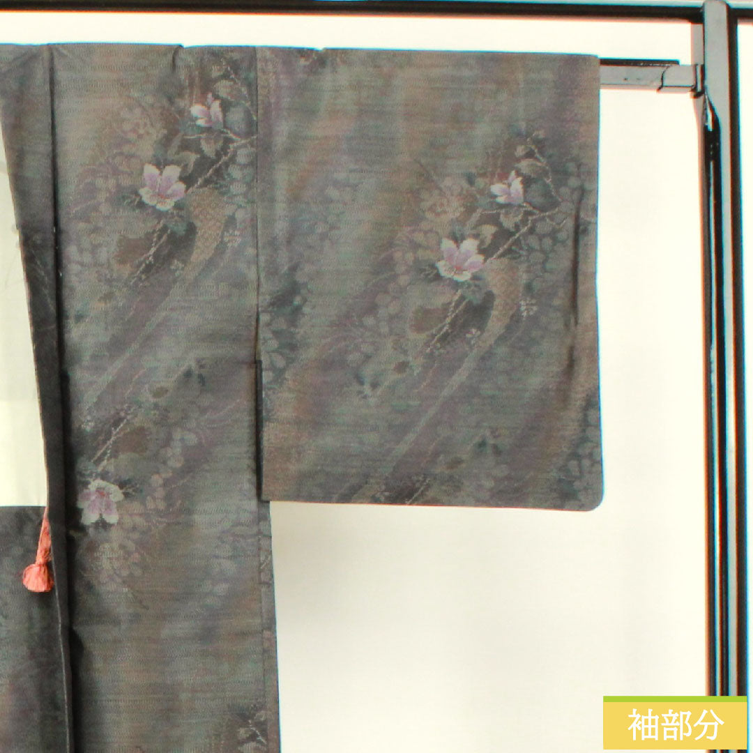 Haori, pure silk, length 80.5cm, sleeve length 63cm, Oshima Tsumugi, weft-total kasuri, floral pattern, S rank, lined, gray, 1117001172922