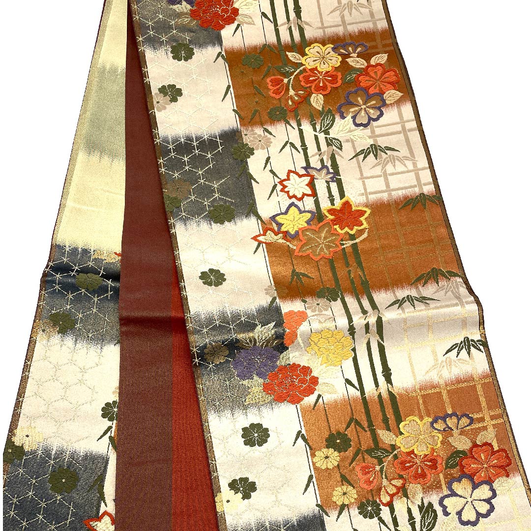 袋帯 生成り色(きなりいろ) 変わり市松 牡丹 竹 桜 帯丈426cm 正絹 Aランク 六通 セミフォーマル グラデーション系 1123007953399