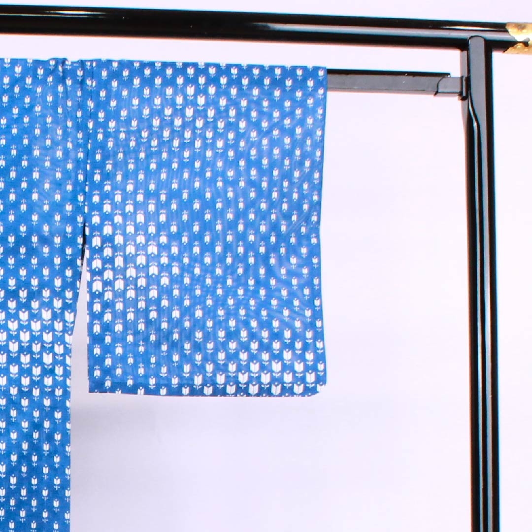 夏物 ポリエステル 小紋 身丈151cm 裄丈62.5cm 碧琉璃色(へきるりいろ) チューリップ 絽 Bランク 青系 1132000304217