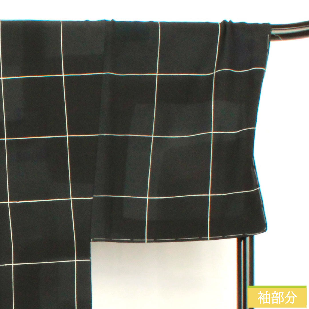 男物 正絹 Sランク 身丈104cm 裄丈75cm 格子 染め しつけ糸付き 黒系 1119001542110