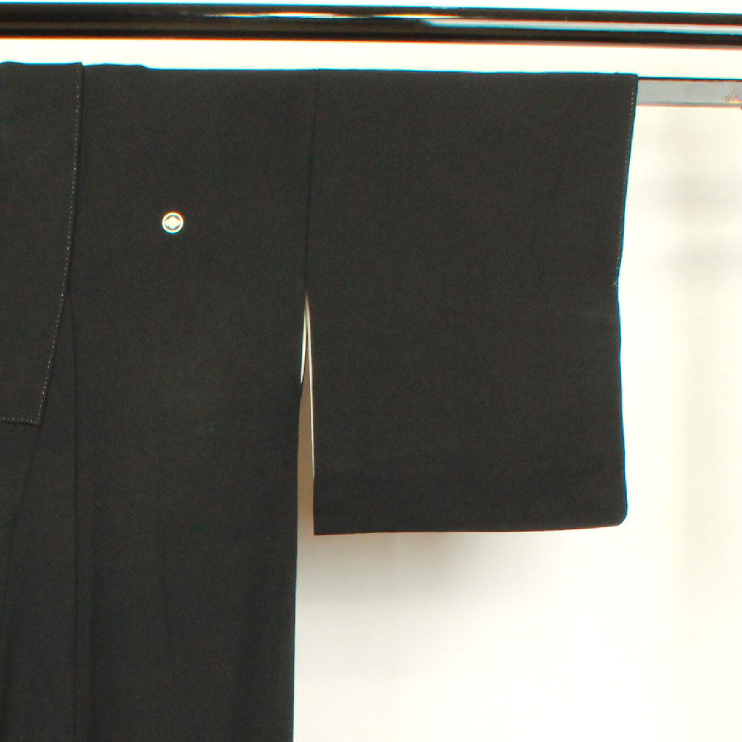 Black formal kimono, length 168.5cm, sleeve length 62cm, lined, by artist Chaya Tsuji, floral pattern, circle with diamond pattern, pure silk, A rank, five crests, black, 1111000473510