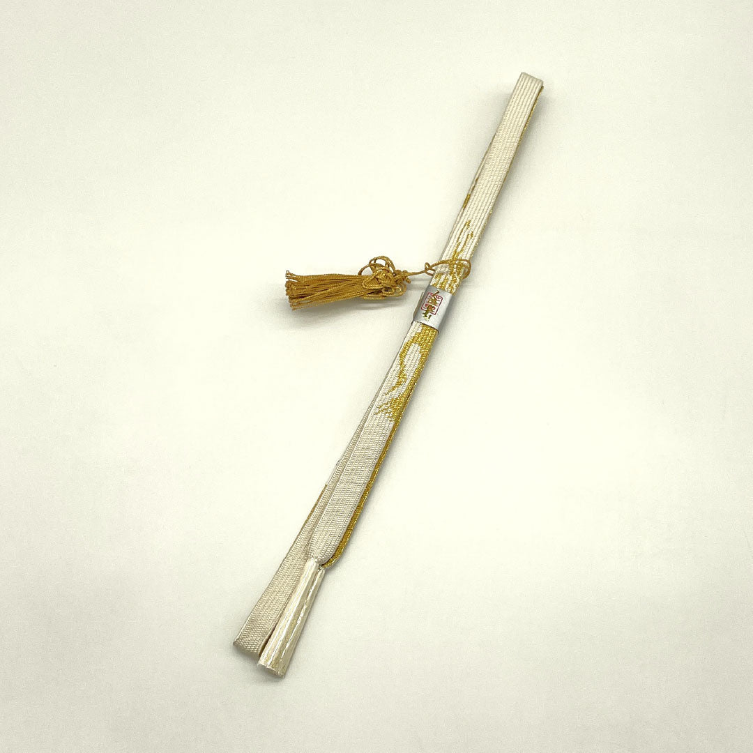 (新古品) 帯締め・帯揚げセット 正絹 NEWランク 乳白色(にゅうはくしょく) 留袖用 古典柄 桜 長さ約164cm 幅約1.6cm フォーマル 白系 1141000341311