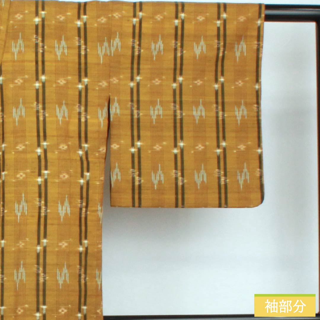 紬 正絹 Sランク 身丈154cm 裄丈62.5cm 黄茶色(きちゃいろ) 絣 単衣 茶系 1116004022214