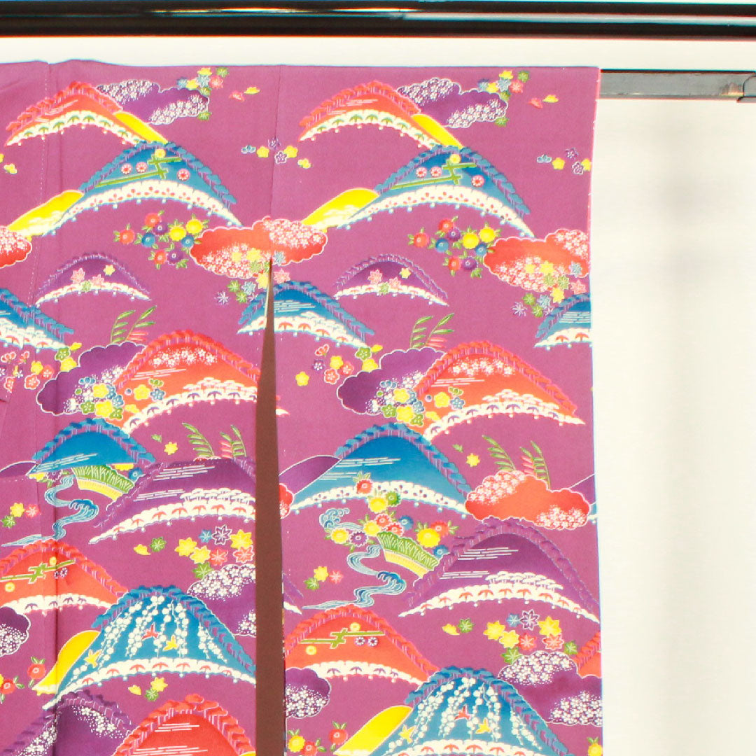 振袖 身丈155cm 裄丈63cm 袷 織葡萄色 型染 遠山 草花模様 正絹 Aランク 紫系 1113000923320