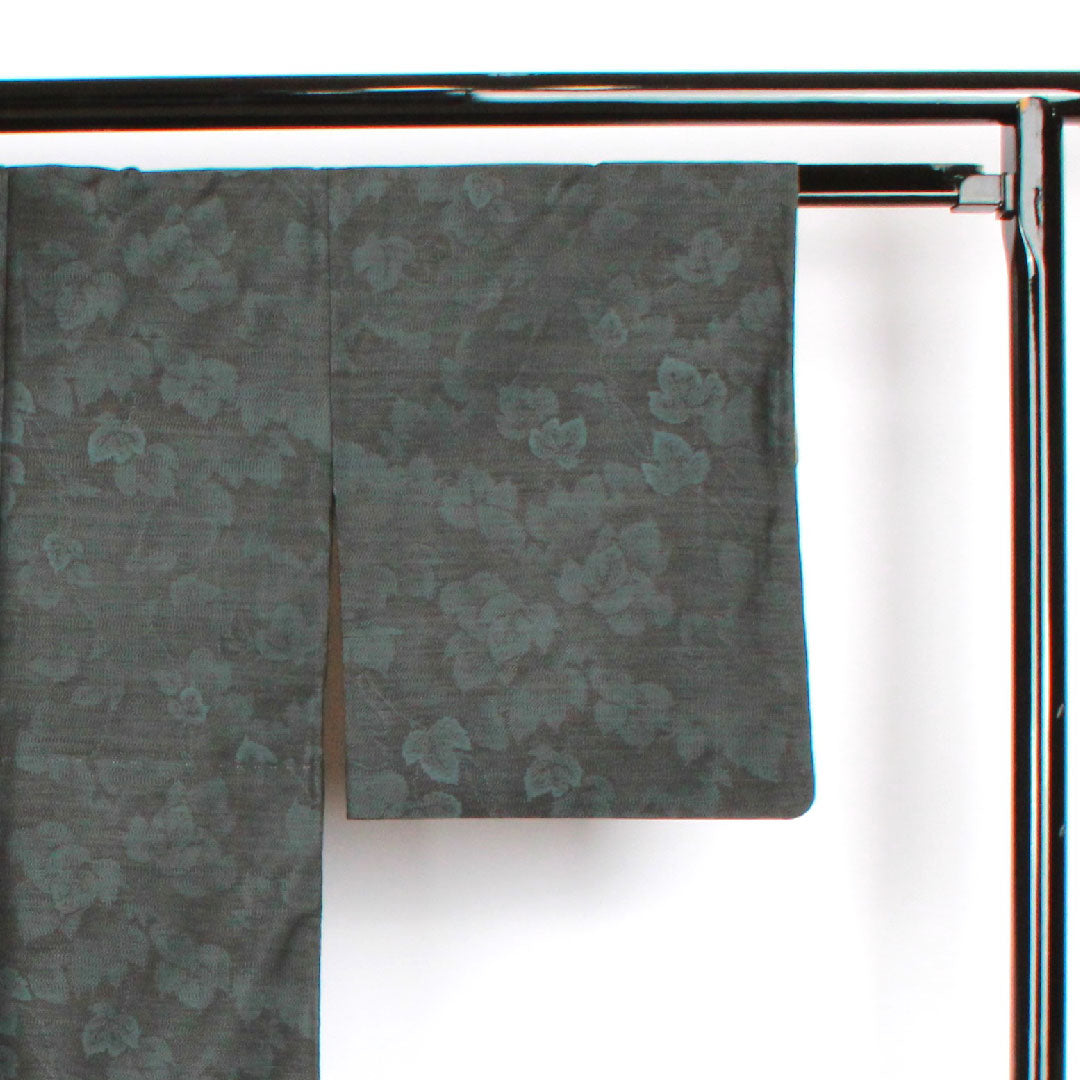 Oshima Tsumugi, Length 159.5cm, Sleeve length 64cm, Weft-total Kasuri, Ivy pattern, Pure silk, A-rank, Lined, Navy blue, 1116001823318