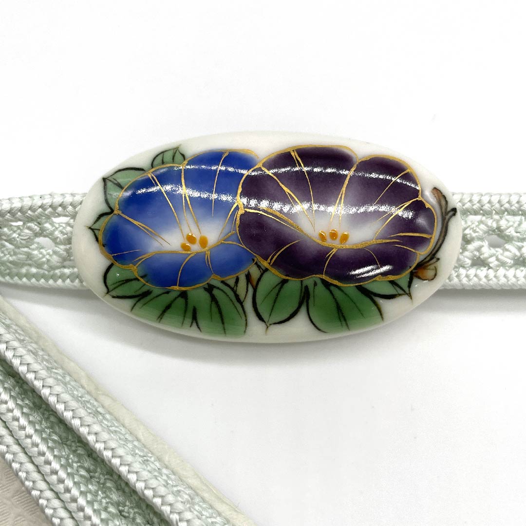(New old stock) Obijime (belt fastener) Pure silk, quarter-length string, blue-and-white porcelain color (seihakujiiro), reversible obidome, Iris or morning glory, length approx. 154cm, width approx. 1cm, casual, A rank, light blue, 1135000083924