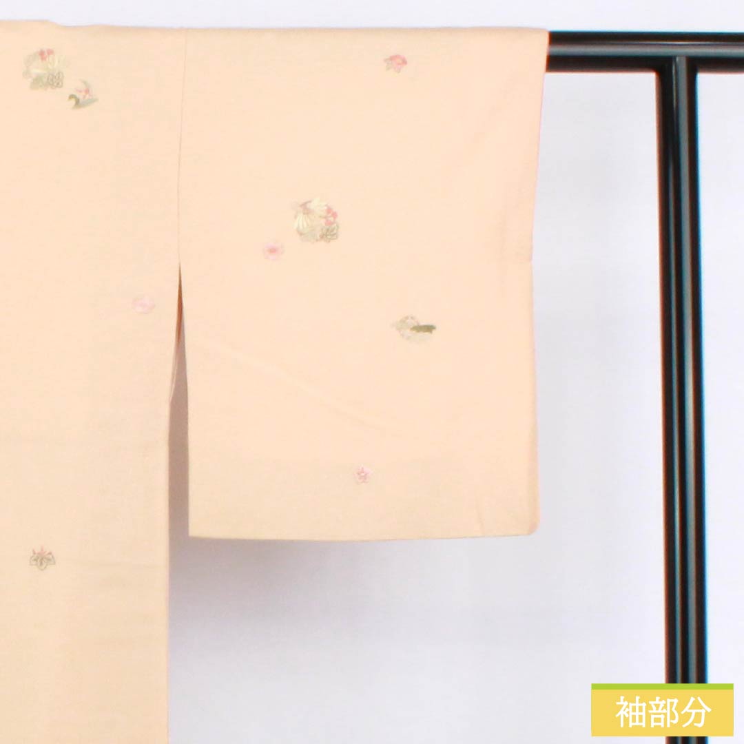 訪問着 正絹 Sランク 袷 身丈155cm 裄丈58cm 薄肉色(うすにくいろ) 縫い紋 下り藤 刺繍 重ね衿付き 草花 橙系 1112006242326