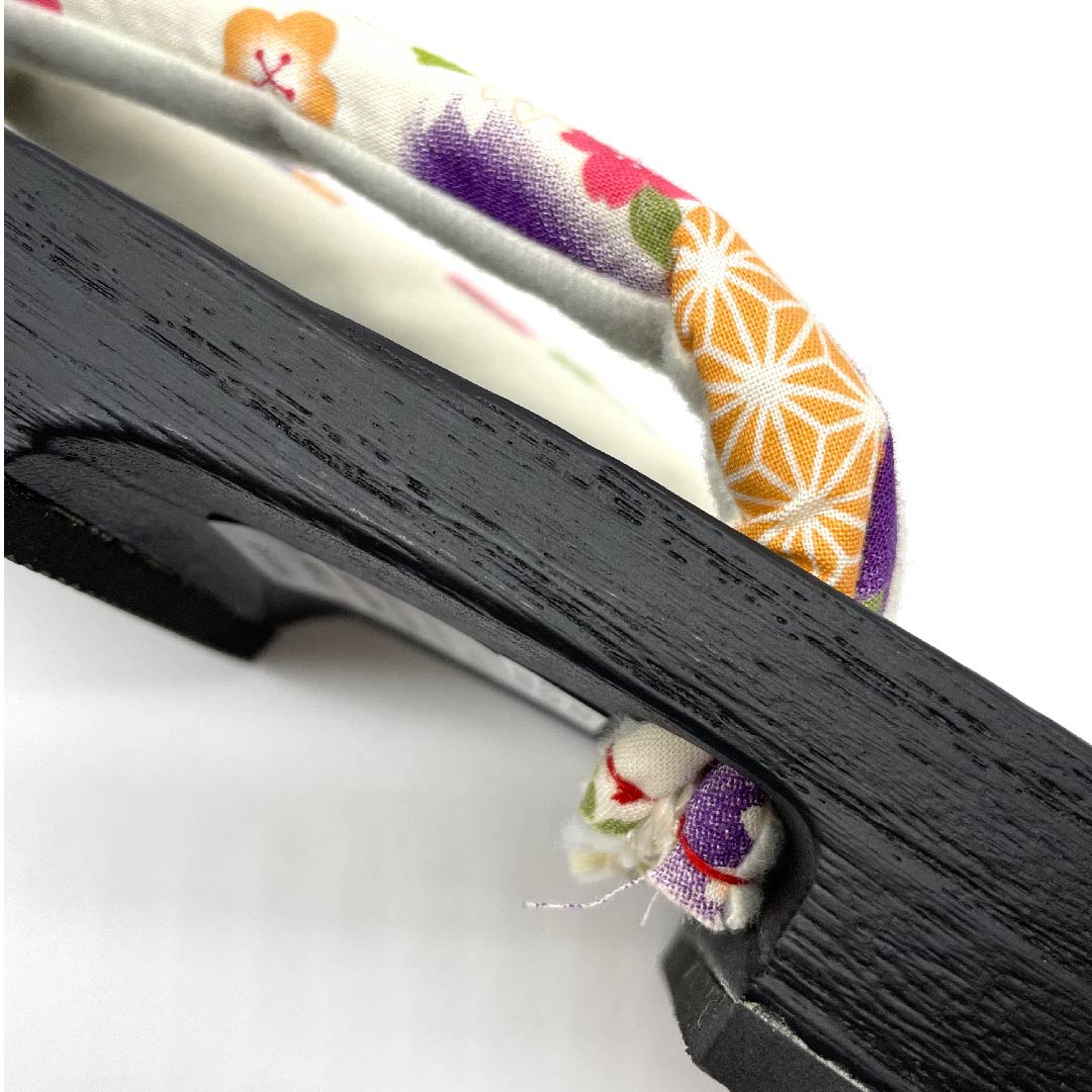 (Brand new, unused) Geta (Japanese clogs) with chrysanthemum, cherry blossom and hemp leaf patterns, size XL, black, NEW rank, 1122001171510