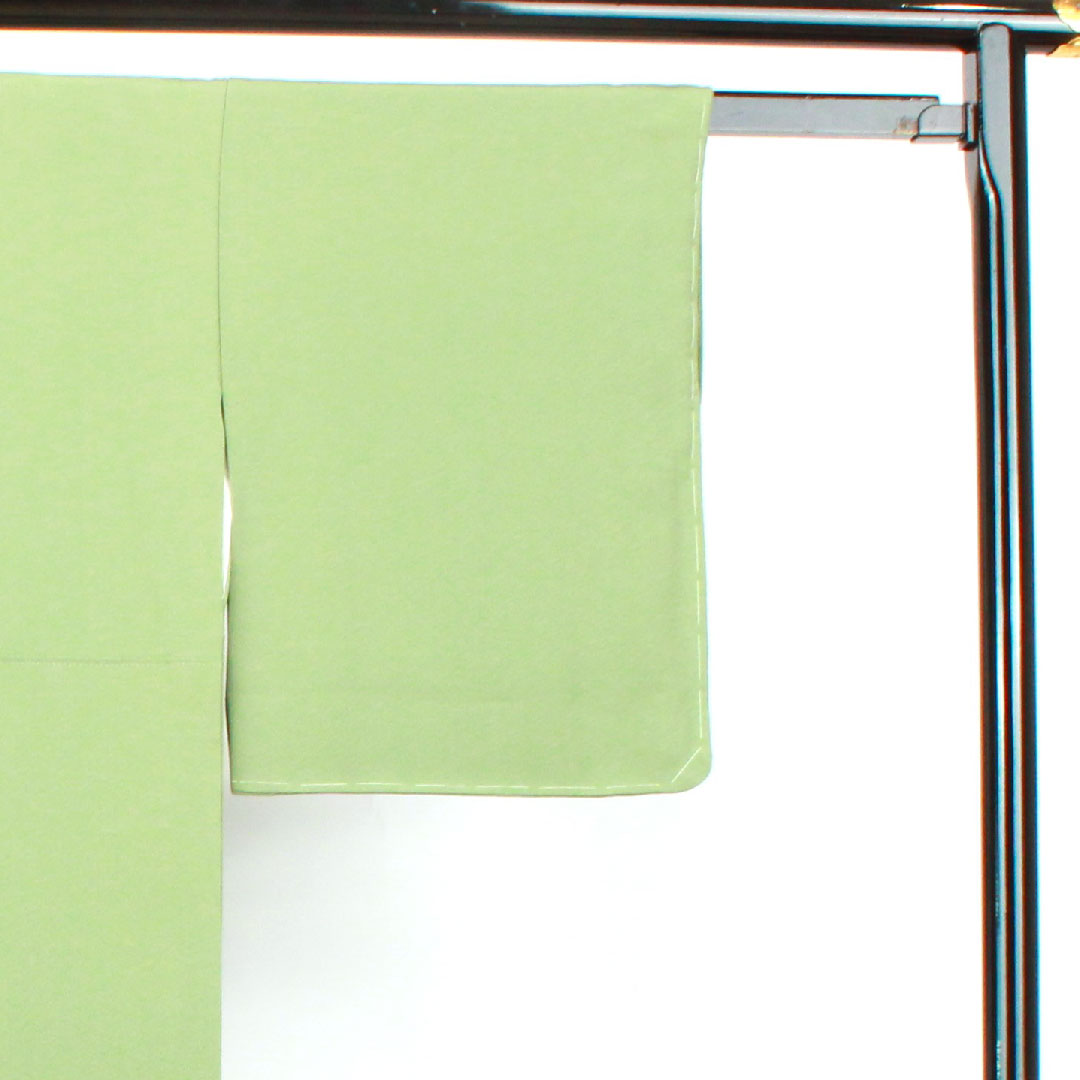 Plain color, pure silk, uraba color, with basting thread, unused, plain, sword and katabami, length 163.5cm, sleeve length 63cm, lined, S rank, green, 1114000832419