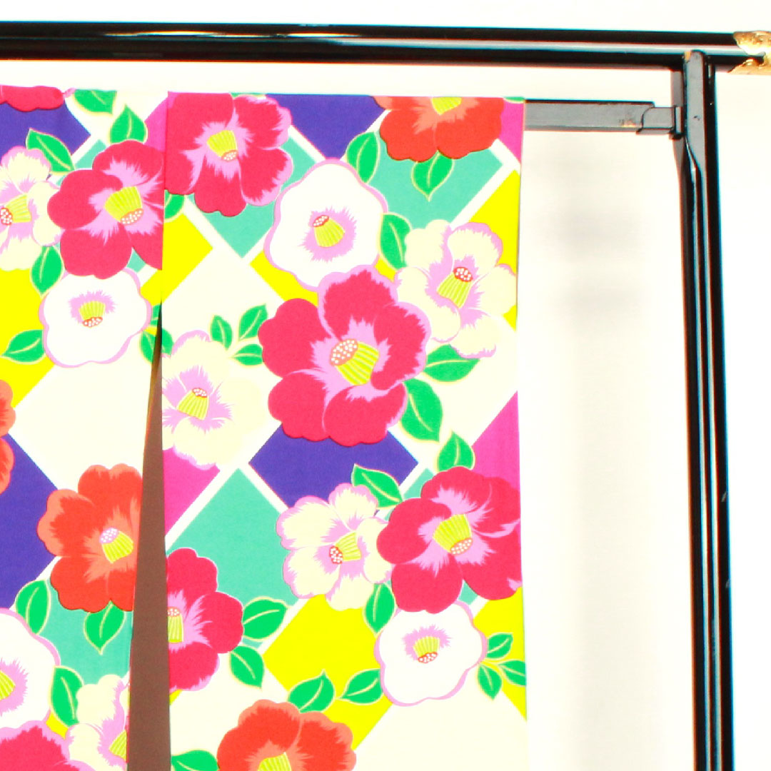 Long-sleeved kimono, length 169cm, sleeve length 68cm, lined, washable, camellia, poly, S rank, gradation, 1113001132599