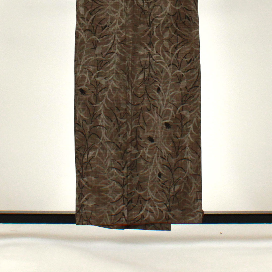 Oshima Tsumugi, Length 159cm, Sleeve length 65cm, Warp and weft ikat, Floral pattern, Pure silk, B rank, Awase, Brown, 1116001253314