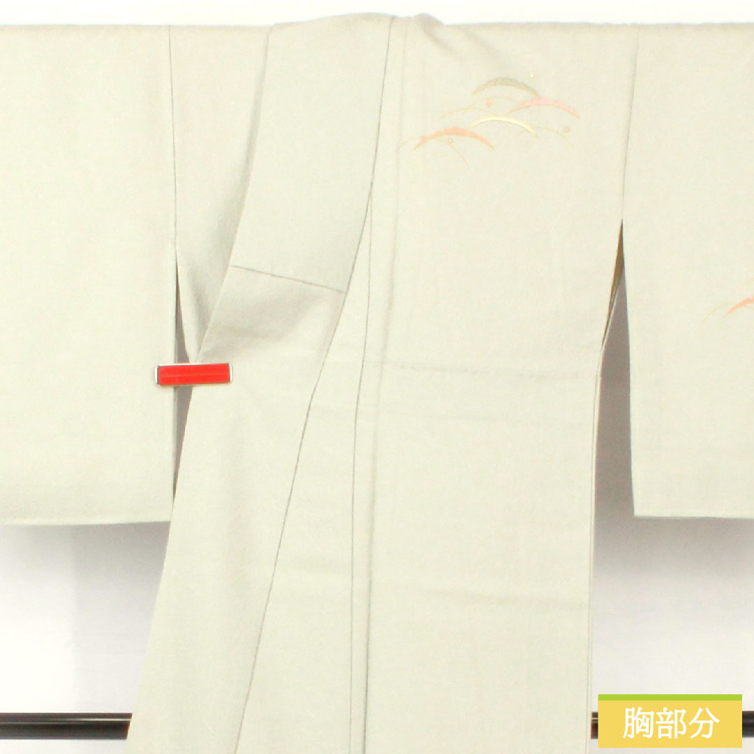 付下げ 正絹 袷 身丈168.5cm 裄丈63.5cm 魚肚白色(ぎょとはくいろ) 京友禅 露芝 しつけ糸付き Sランク グレー系 1112005002522