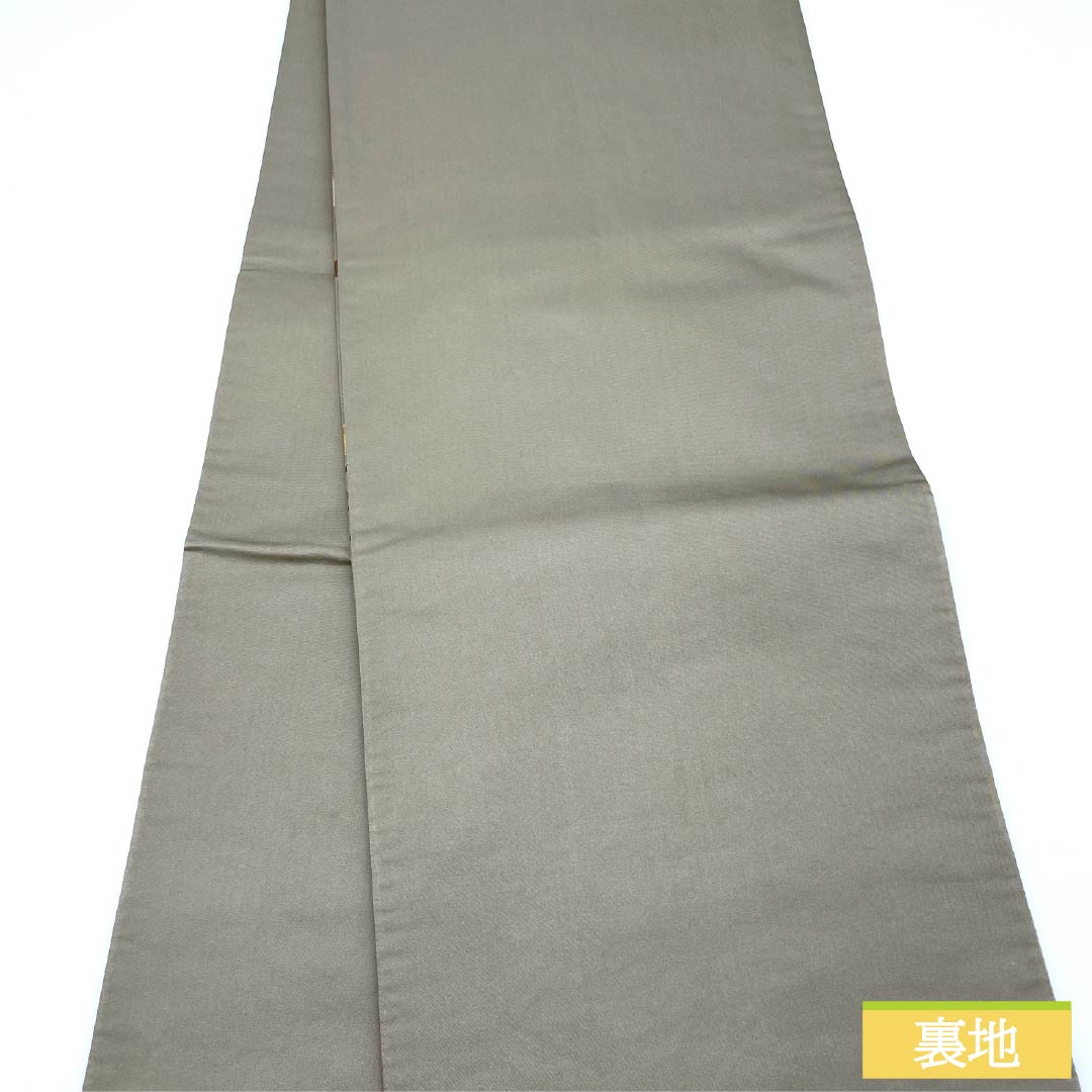 Pure silk obi in a charcoal gray color, by Hakuryoen Oba, featuring a flute and shippo details. Suitable for furisode kimono. Length: 436cm. S-rank. Six-fold obi. Formal wear. Gray. Product number: 1123014372322