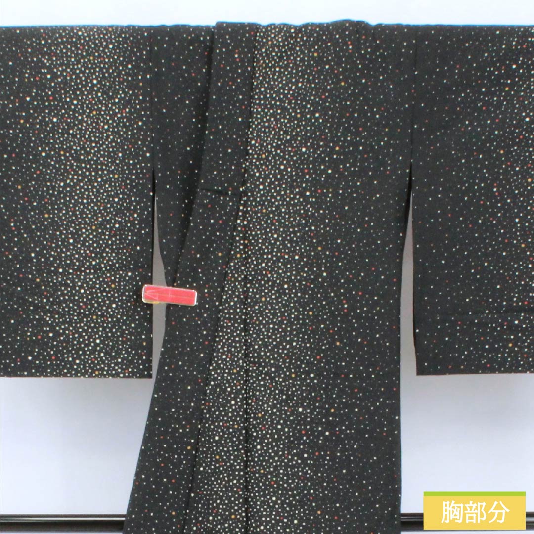 小紋 ポリエステル Sランク 身丈160cm 裄丈62.5cm 単衣 タタキ染 洗える着物 黒系 1115008042410