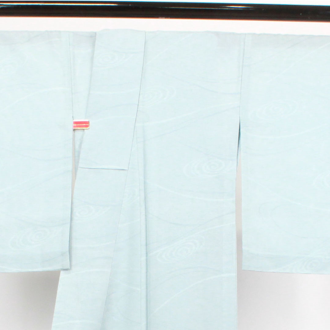 Summer pure silk plain color Length 162.5cm Sleeve length 63cm Kinuta celadon color Plum blossom Basting thread included Flowing water Silk A rank Light blue 1132000493424