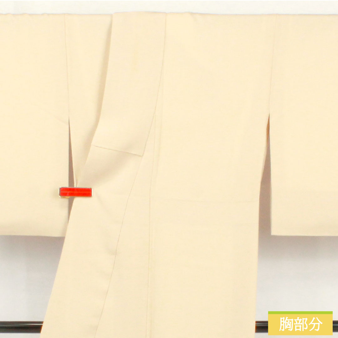 Colored Tomesode, pure silk, length 163cm, sleeve length 64cm, lined, white neri-iro (white paste color), Kyoto Yuzen embroidery, historical figures and landscape pattern, one crest, three oak leaves, pearl tone finish, A rank, beige, 1111001493425